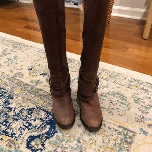 Gianni Bini leather boots
